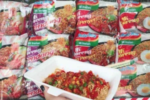 Ăn vặt Mì Trộn & Xiên Que - Ô Quan Chưởng