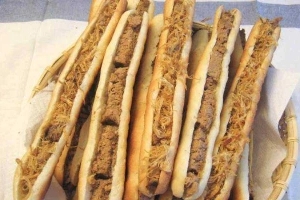 Ăn vặt Minh Ánh - Bánh Mì & Pate Hải Phòng
