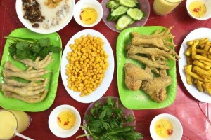 Ăn vặt Minh Bùm - Chân Gà Rang Muối