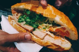 Ăn vặt Minh Tâm - Bánh Mì Giò Chả Hà Nội