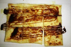 Ăn vặt Monkey Kid - Bánh Chuối Thái & Bánh Mì Nướng Indonesia