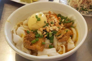 Ăn vặt Mrs Hiền - Cao Lầu & Mì Quảng