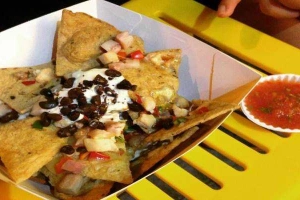 Ăn vặt Nachos 2 Go - Bánh Mexico