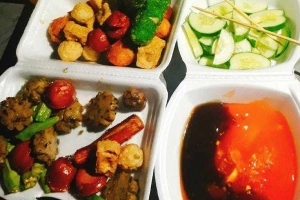 Ăn Vặt Nắp Hầm Thủ Thiêm