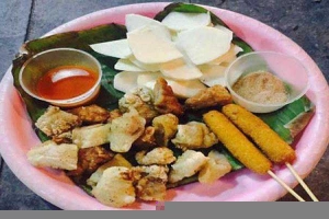 Ăn vặt Nem Chua & Bánh Dầy - Hàng Bông