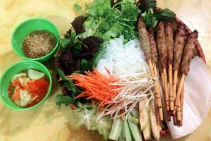 Ăn vặt Nem Lụi - Lê Văn Hiến