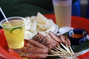 Ăn vặt Nem Nướng Hà Nội