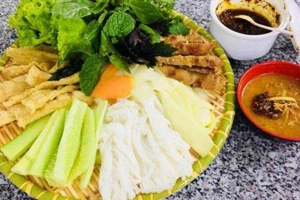 Ăn vặt Nem Nướng Nha Trang - Bách Khoa