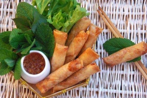 Ăn vặt Nem Rán THCS Minh Khai