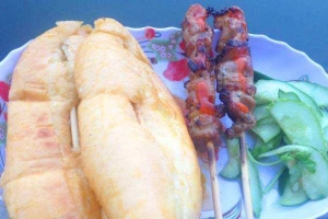 Ăn vặt Ngất - Thịt Xiên Nướng & Bánh Mì Bơ