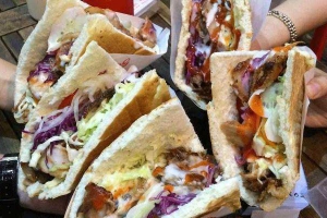 Ăn vặt Nhung - Bánh Mì Kebab