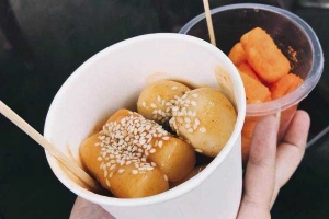 Ăn vặt Nikki Yang Tokbokki