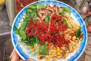 Ăn vặt Nộm Bò Khô - Tôn Thất Tùng