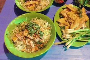 Ăn vặt Nộm Gà & Phở Trộn - Lãn Ông