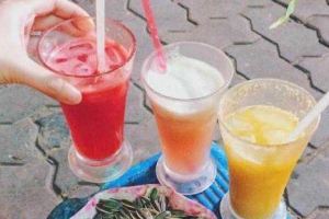 Ăn vặt Nước Ép Trái Cấy & Sinh Tố - Phùng Hưng