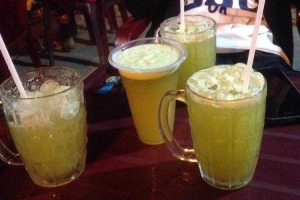 Ăn vặt Nước Mía Biển Xanh