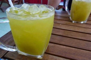 Ăn vặt Nước Mía Bình Dân - Nguyễn Văn Tư