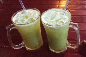 Ăn vặt Nước Mía & Nước Dừa - Long Hậu
