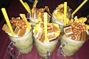 Ăn vặt Nước Mía Rau Câu