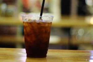 Ăn vặt Nước Sâm & Rong Biển - Trần Quốc Thảo