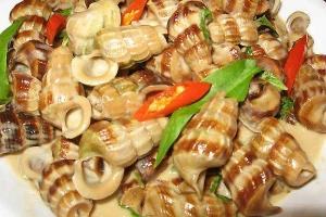 Ăn vặt Ốc 42  - Bùi Thị Xuân