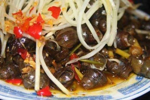 Ăn vặt Ốc Ba Chàng Trai - Bà Triệu