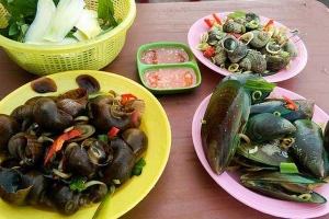 Ăn vặt Ốc Chảo Bình Dân