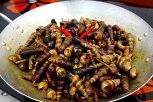 Ăn vặt Ốc Cô Mai