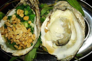 Ăn vặt Ốc Hẻm Bình Dân