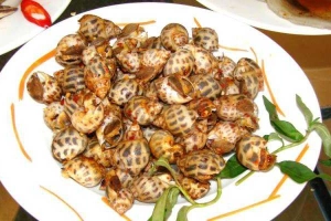 Ăn vặt Ốc Hẻm - Quán Vỉa Hè