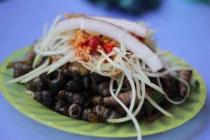 Ăn vặt Ốc Hút - Hà Huy Tập