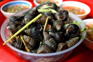 Ăn vặt Ốc Nhà Thờ