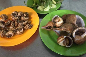 Ăn vặt Ốc Xe Đẩy - Tôn Đản