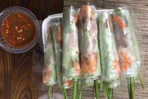 Ăn vặt Phá Lấu Bò, Mì Gói & Gỏi Cuốn