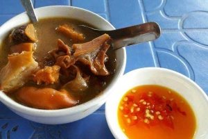 Ăn vặt Phá Lấu Bò - Nguyễn Văn Khạ