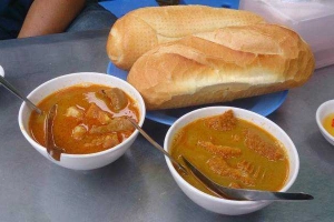 Ăn vặt Phá Lấu Bò - Phú Châu