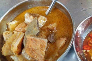 Ăn vặt Phá Lấu Dì Phương - Cách Mạng Tháng 8