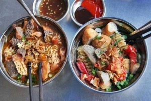 Ăn vặt Phá Lấu Lâm Ký