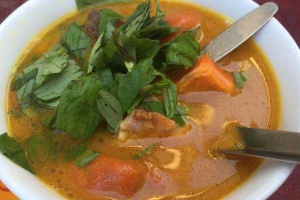Ăn vặt Phá Lấu Mì Gói - Chung Cư Nguyễn Thiện Thuật