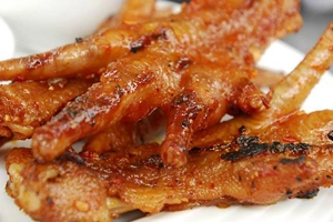 Quán Ăn Ăn Vặt Phan Phú Tiên