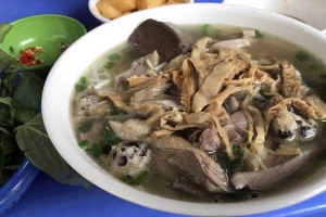 Ăn vặt Phở Gà & Bún Miến Ngan - Giáp Bát
