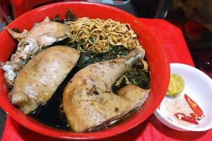 Ăn vặt Mì Gà Tần - Hàng Bồ