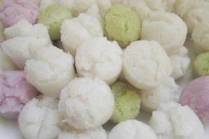 Ăn vặt Phụng - Bánh Bò - Chợ Vĩnh Long
