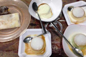 Ăn vặt Phước Nguyên - Kem Flan - Yaourt & Chè Chuối