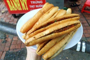 Ăn vặt Phương Linh - Bánh Mì Các Loại
