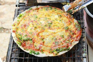 Ăn vặt Pizza Nướng & Bánh Tráng Đà Lạt