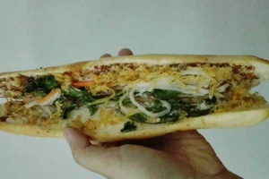 Ăn vặt Quá Xá Đã - Bánh Mì Que