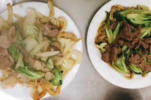 Ăn vặt Quán Ăn Sáng - Mì Xào, Bánh Mi & Phở