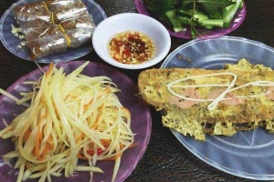 Ăn vặt Quán Bánh Mì Ép - Thạch Hãn