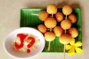 Ăn vặt Quán J - Scombo